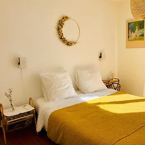 Appartement T3 Au Milieu Des Pins, Terrasse Sud, Vue Mer, A Pieds, Fibre Et Garage Prive Inclus, Les Lecques